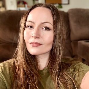 Meet your Posher, Megan